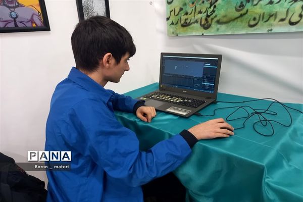 نمایشگاه بزرگ دست‌سازهای هنرجویان هنرستان های نواحی ۴ گانه اهواز