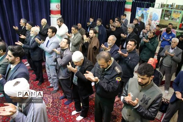 برگزاری میزخدمت به‌مناسبت دهه فجر در قرچک