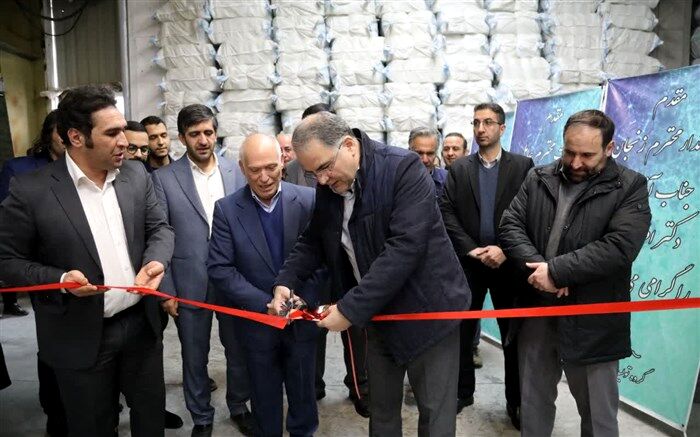 طرح توسعه واحد تولیدی نخ‌های پلی استری در زنجان افتتاح شد