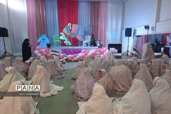 جشن عبادت و بندگی دانش‌آموزان دختر شهرستان پیشوا