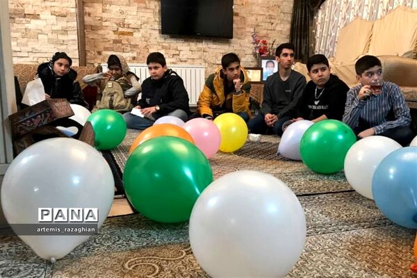 جشن تولد شهید مصطفی اقبالی در ویژه برنامه «جشن انقلاب»