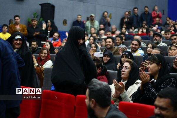 آپاراتچی، فاتح فجر در تبریز