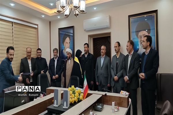 جلسه توجیهی قرارگاه‌های دانش‌آموزی خواف