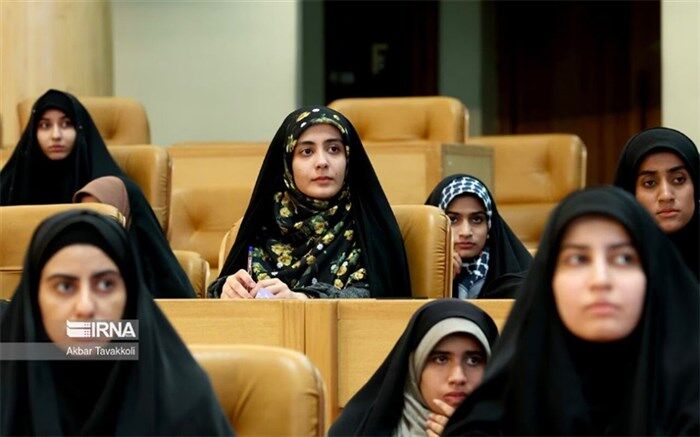 ما نسل امیدیم؛ نسل نوجوان آینده سازیم که با روایت پسشرفت‌های بالنده قوت قلب را در دلها زنده‌ می‌کنیم