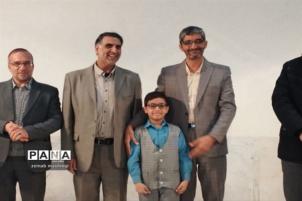 مراسم اختتامیه جشنواره فرهنگی و هنری در کاشان