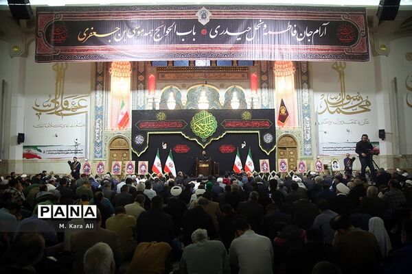 مراسم عزاداری سالروز شهادت هفتمین امام در حرم حضرت معصومه(س)