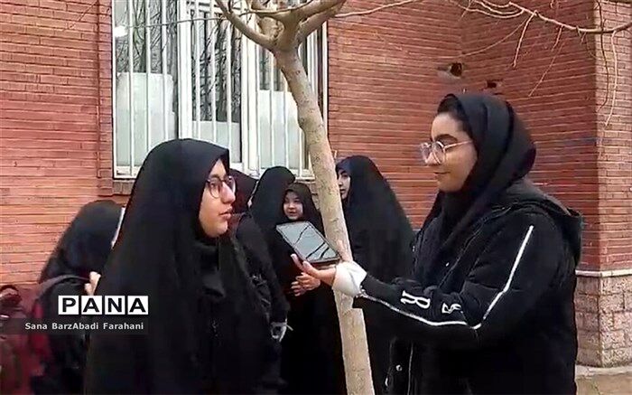 حس و حال دانش‌آموزان در مسابقات قرآن، عترت و نماز ناحیه یک شهرری/ فیلم