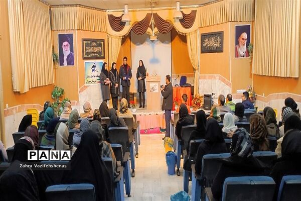 برگزاری کارگاه آموزشی تغذیه و سبک زندگی سالم در شهرستان شیروان