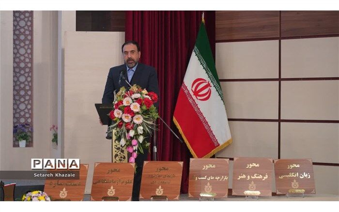موفقیت کشور در گرو نقش آفرینی دانش‌آموزان است