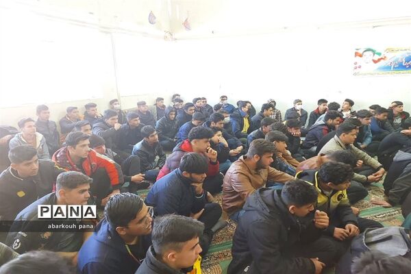 جشن انقلاب در مدارس ابرکوه
