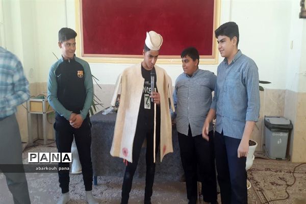 جشن انقلاب در مدارس ابرکوه