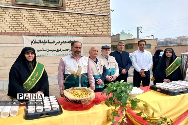 حضورخادمیاران رضوی درآموزشگاه ام‌البنین(س) اسلامشهر