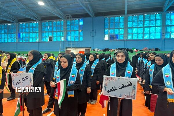 مانور یاوران انقلاب دانش‌آموزان شهرستان ورامین