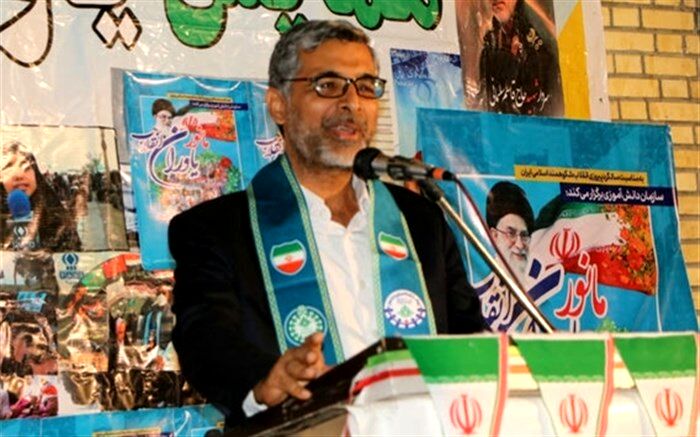 تشکل‌های دانش‌آموزی نقش محوری در مدرسه دارند