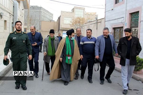 تقدیر از خانواده شهدا در فشافویه