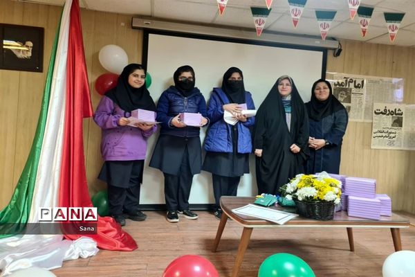 آئین جشن دهه فجر و عید مبعث در دبیرستان فرهنگ ۱۳