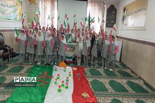 جشن باشکوه دهه فجر و تقدیر از دانش‌آموزان نمونه در شهرستان پیشوا