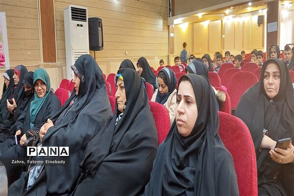 همایش بزرگمنشان انقلاب در شهرستان ملارد