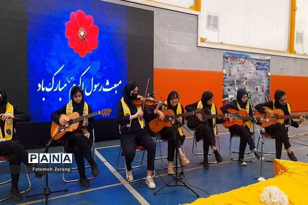 مراسم یاوران انقلاب دختران ناحیه ۷ مشهد