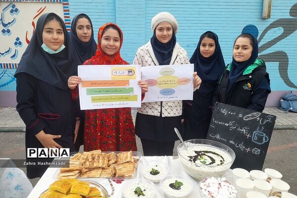 بازارچه کار و فناوری در دبیرستان ولیعصر (عج) ناحیه یک شهرری