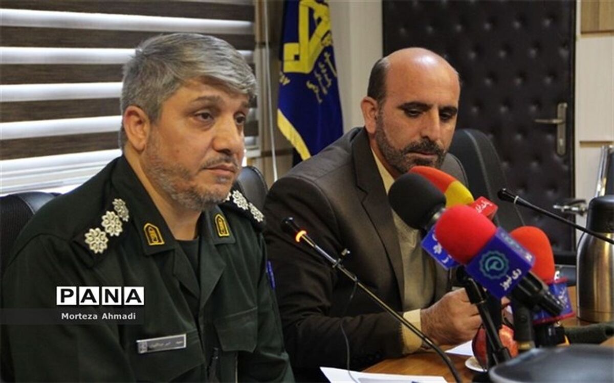 دشمن از طریق فضای مجازی جوانان، نوجوانان و خانواده‌ها را هدف قرار داده است