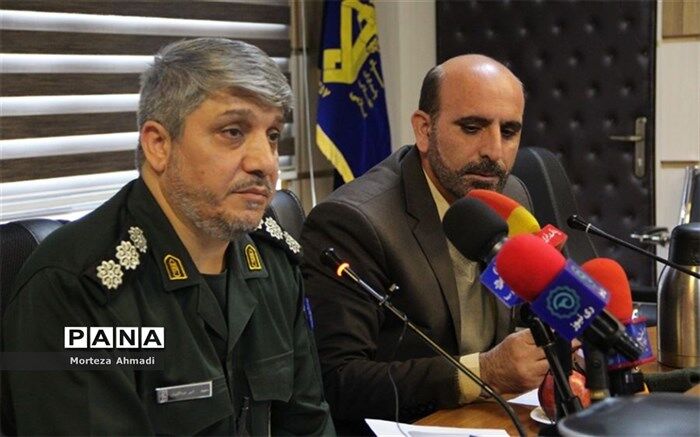 دشمن از طریق فضای مجازی جوانان، نوجوانان و خانواده‌ها را هدف قرار داده است
