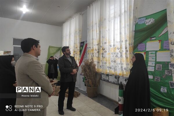 افتتاحیه مدرسه انقلاب دبیرستان نمونه دولتی نجابت