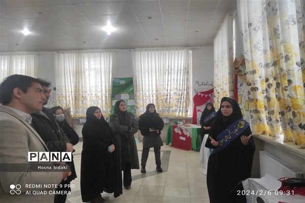 افتتاحیه مدرسه انقلاب دبیرستان نمونه دولتی نجابت