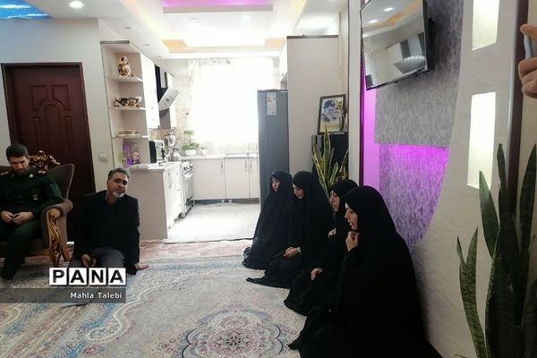 بازدید از خانواده شهید جعفری و شهیده قره داغی باحضور مسئولین صباشهر