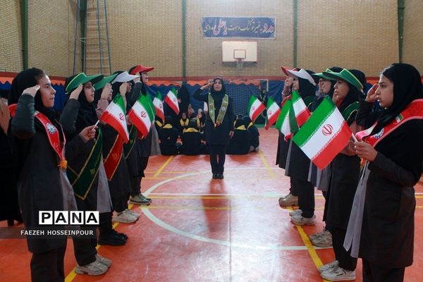 مانور یاوران انقلاب در بهارستان دو