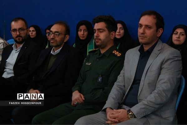مانور یاوران انقلاب در بهارستان دو