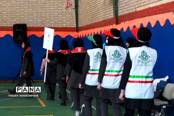 مانور یاوران انقلاب در بهارستان دو