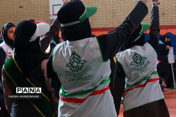 مانور یاوران انقلاب در بهارستان دو