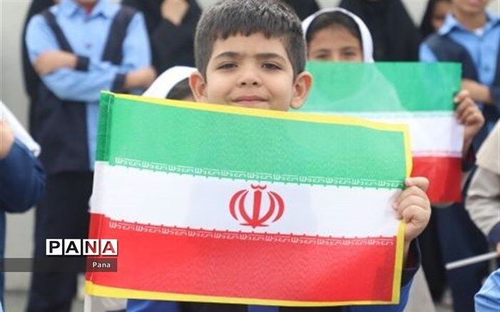 تسهیل آموزش برای دانش‌آموزان پس از پیروزی انقلاب اسلامی/ فیلم