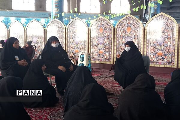میز خدمت در نمازجمعه شهرستان قدس به‌مناسبت دهه فجر در شهرستان قدس