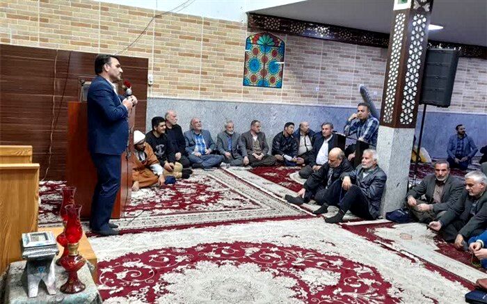 برگزاری جلسه پرسش و پاسخ با مسئولان در مسجد صاحب‌الزمان(عج) شهرستان ملارد/ فیلم