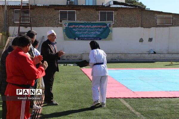 همایش تکواندو کاران در شهرستان گنبد
