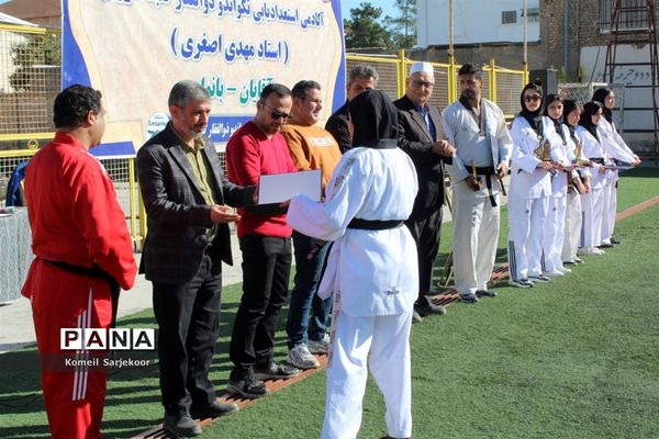 همایش تکواندو کاران در شهرستان گنبد