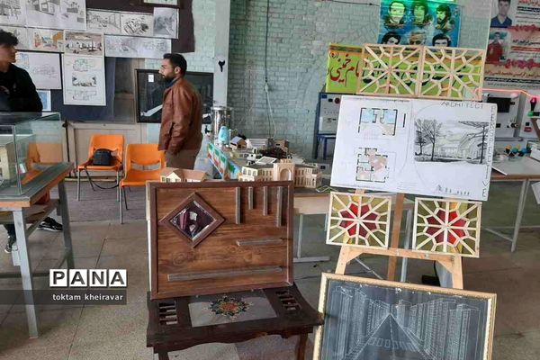 برپایی نمایشگاه انقلاب در مصلی امام خامنه ای شیروان