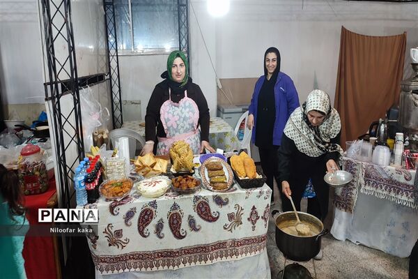 نمایشگاه گل و گیاه و سوغات درقائمشهر
