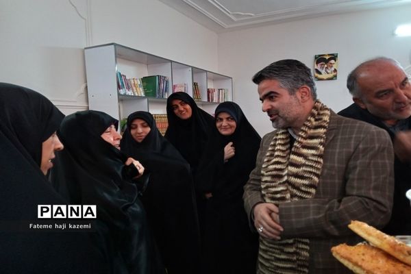 آیین افتتاح و بهره‌برداری سرای محله قلعه‌سین در شهرستان پیشوا