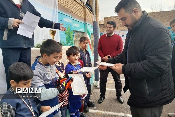 فینال مسابقات جام شهید سلیمانی در دبستان شهید بهشتی یک ناحیه یک شهرری