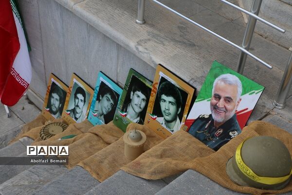 یادواره «پدران آسمانی» در دبیرستان شاهد نجمیه قم -1