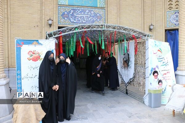 یادواره «پدران آسمانی» در دبیرستان شاهد نجمیه قم -1
