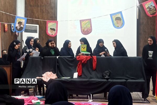جشن انقلاب در مدارس ناحیه 2 شهرری