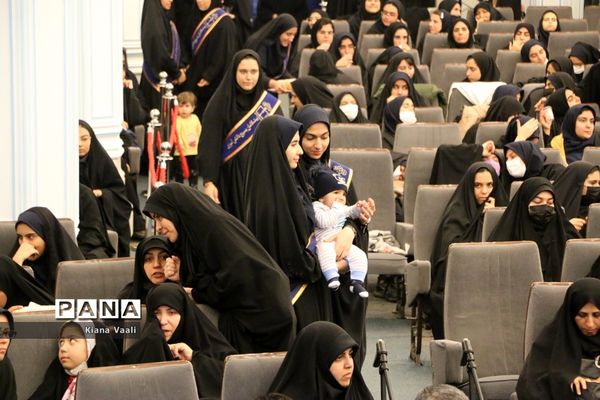 یادواره «پدران آسمانی» در دبیرستان شاهد نجمیه قم-2