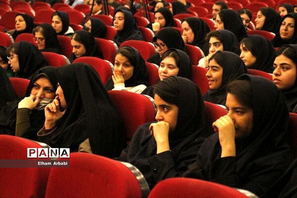 اختتامیه‌ کشوری نهمین جشنواره نوجوان خوارزمی