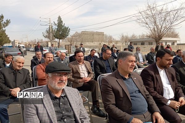 آیین کلنگ زنی و احداث مدرسه ۹ کلاسه در ورامین