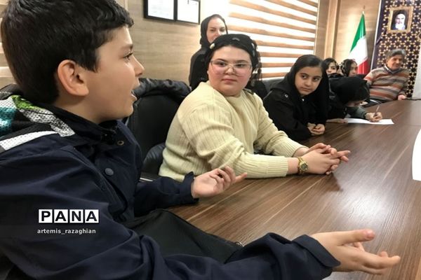 دهمین جلسه از سلسله نشست‌ های« بچه‌های رستا »