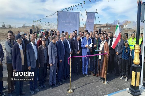 آیین افتتاح پروژه‌های عمرانی شهرداری ریوند به مناسبت دهه فجر